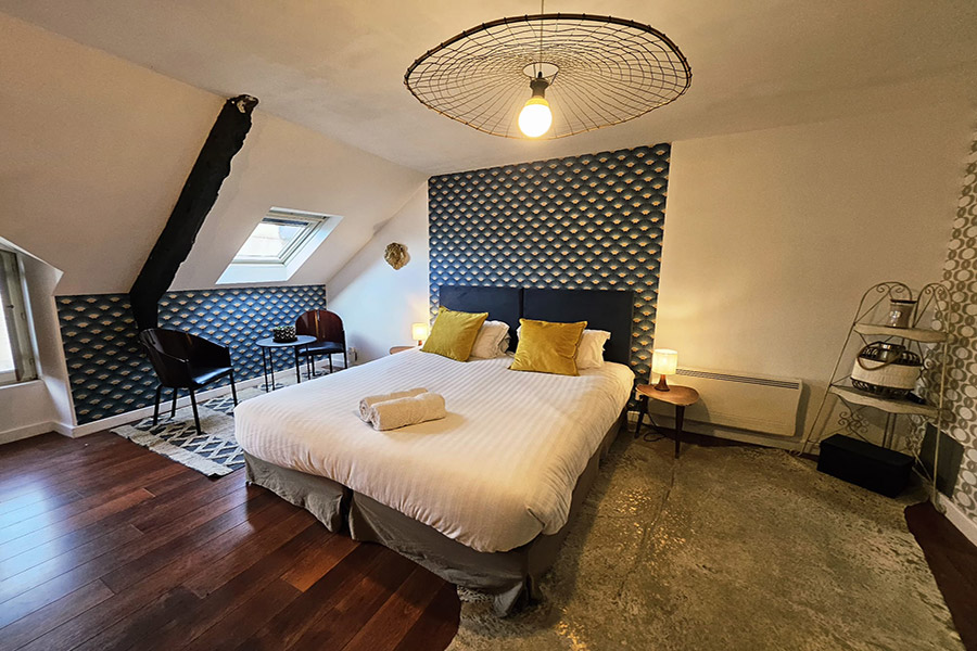 Chambre et lit 2 places